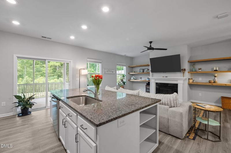 594 Historic Dr, Hillsborough, NC 27278