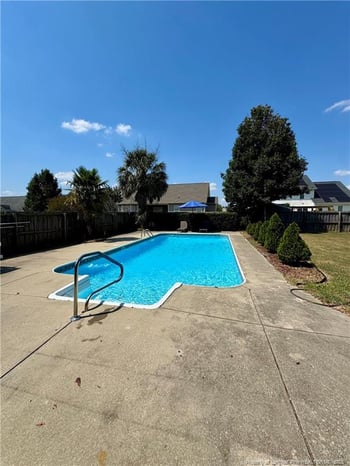 5940 Blue Sky Ln, Hope Mills, NC 28348