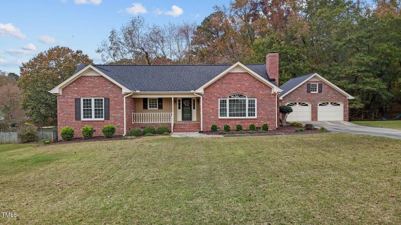 5940 Hampton Ridge Rd, Raleigh, NC 27603