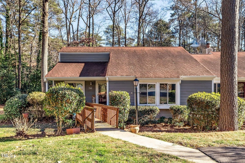 5940 Whitebud Dr, Raleigh, NC 27609
