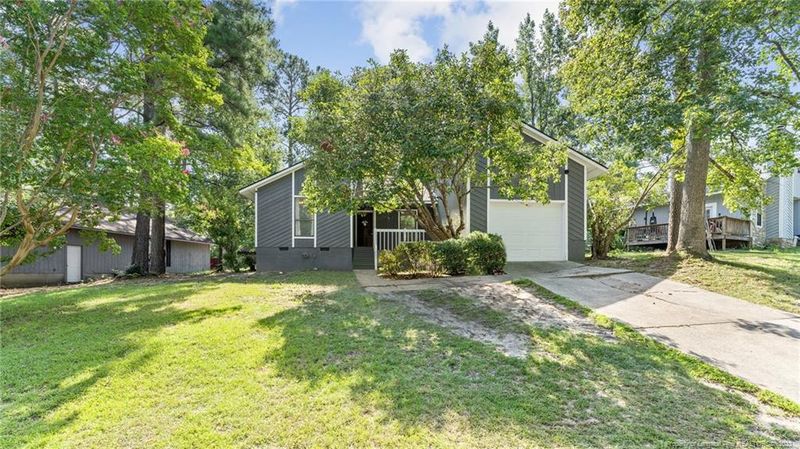 5945 Dalton Rd, Fayetteville, NC 28314