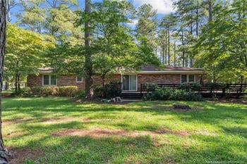 5945 Muscat Rd, Hope Mills, NC 28348