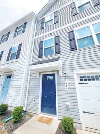 5945 River Landings Dr, Raleigh, NC 27616