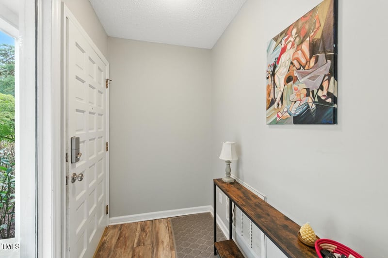 5946 Carmel Ln, Raleigh, NC 27609