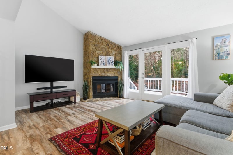 5946 Carmel Ln, Raleigh, NC 27609