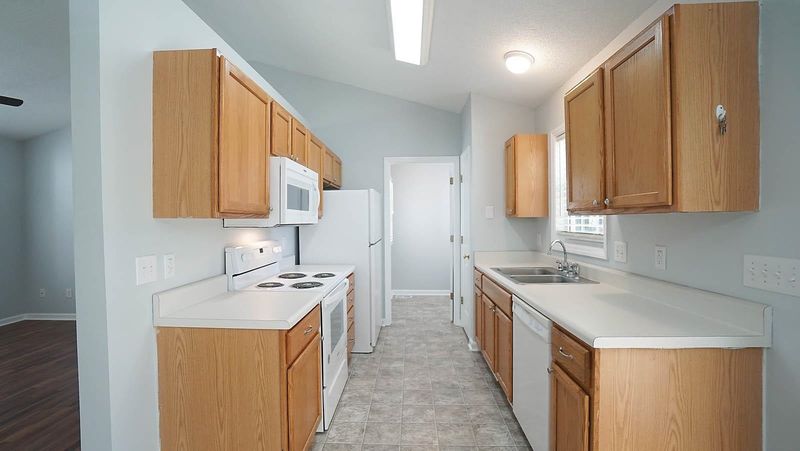 5949 Presentation Dr, Knightdale, NC 27545