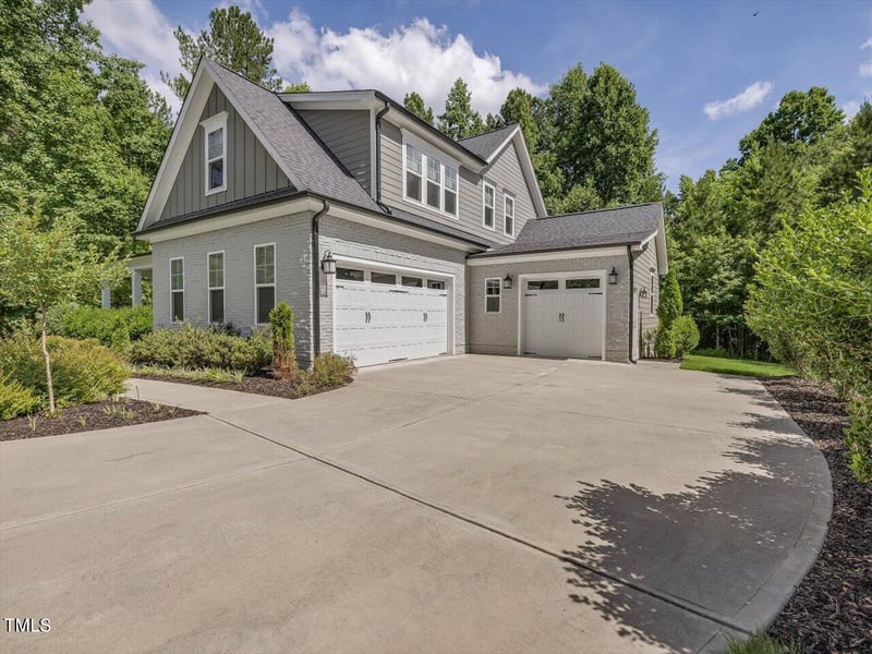 595 Colonial Ridge Dr, Pittsboro, NC 27312