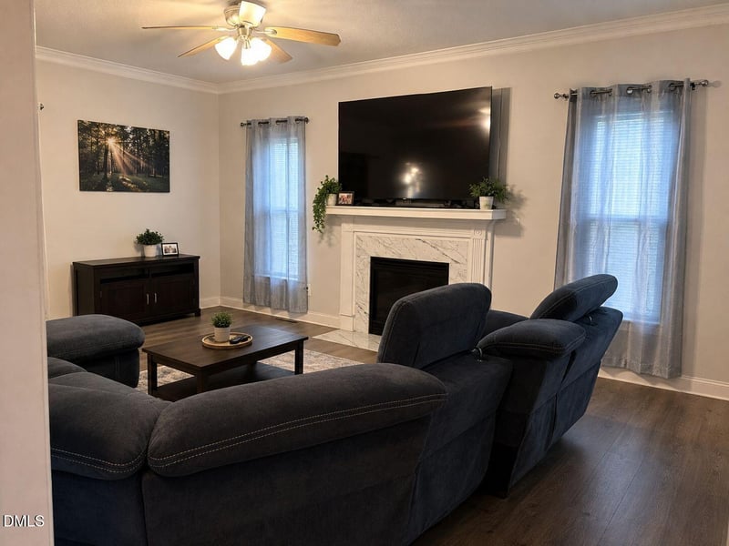 595 Durwood Dr, Raleigh, NC 27603