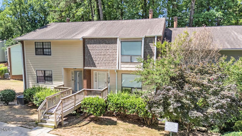 5953 Dixon Dr, Raleigh, NC 27609