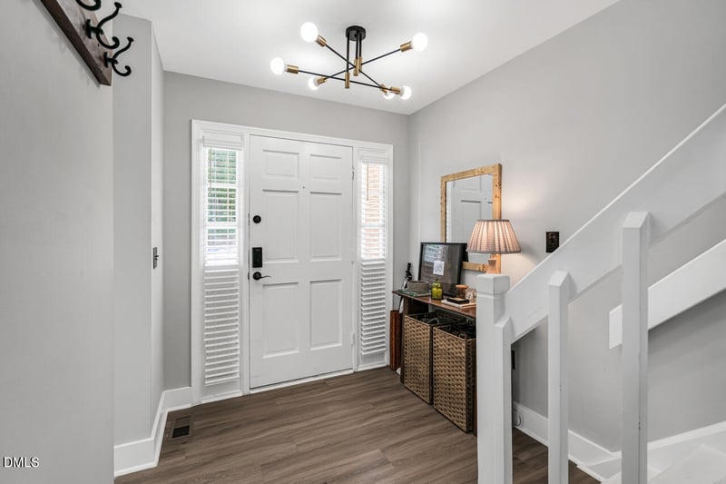 5953 Dixon Dr, Raleigh, NC 27609