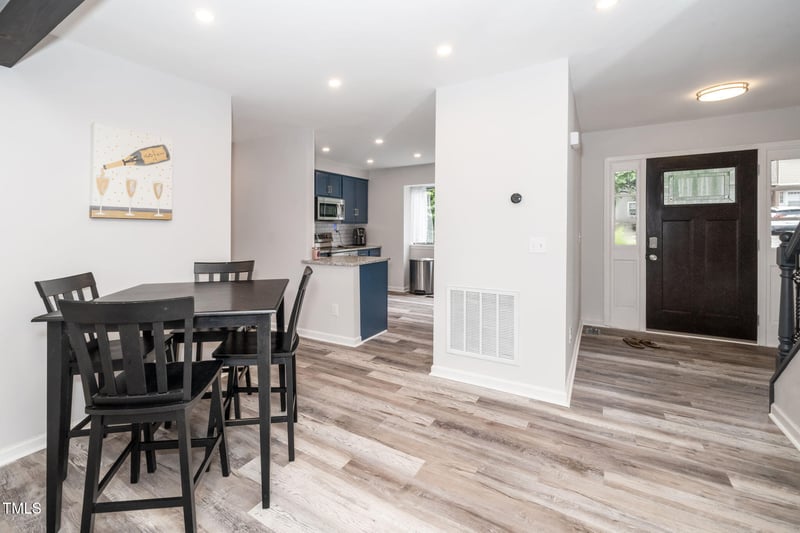 5961 Dixon Dr, Raleigh, NC 27609