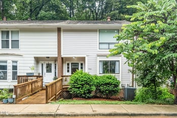 5961 Dixon Dr, Raleigh, NC 27609