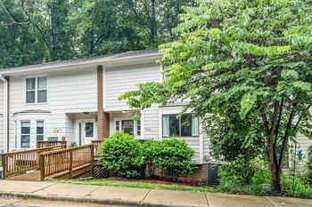 5961 Dixon Dr, Raleigh, NC 27609