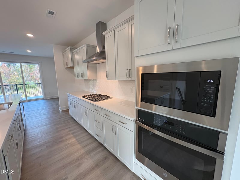 5962 Dunzo Dr, Raleigh, NC 27617