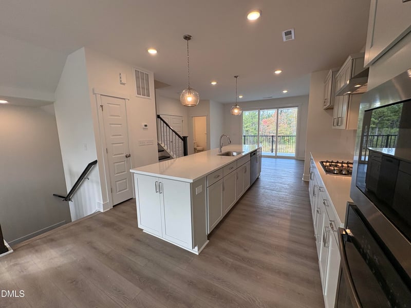 5962 Dunzo Dr, Raleigh, NC 27617