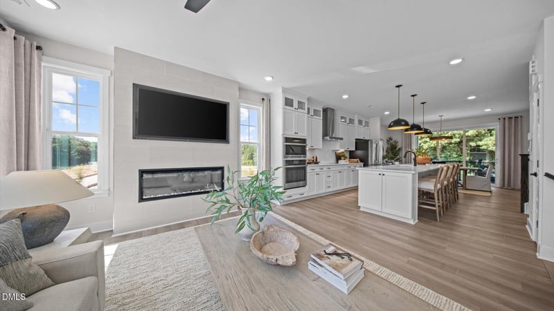 5962 Dunzo Dr, Raleigh, NC 27617