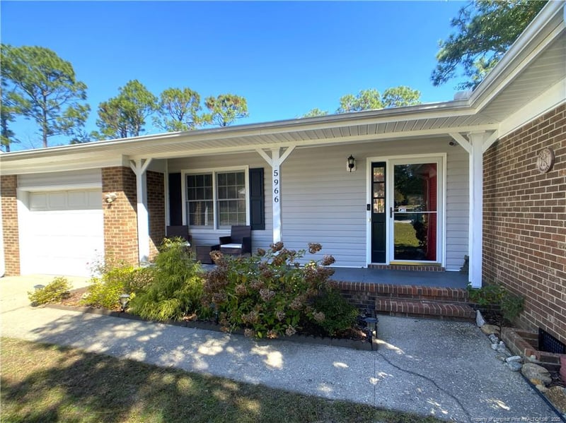 5966 Brookcliff Rd, Fayetteville, NC 28304