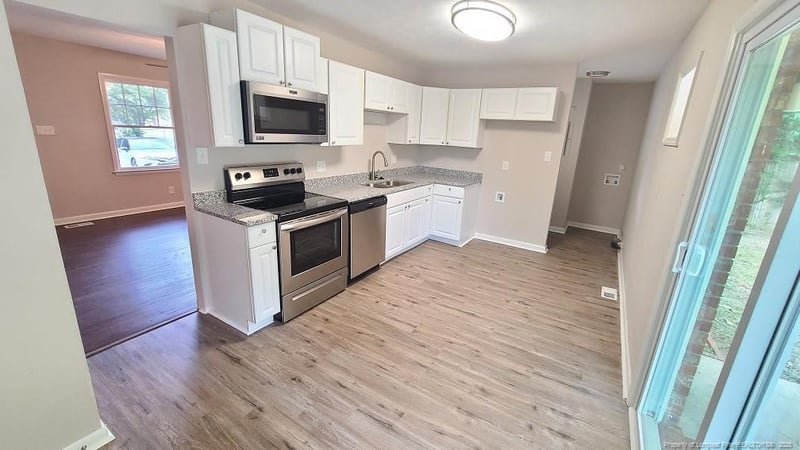 597 Braxton Blvd, Fayetteville, NC 28311