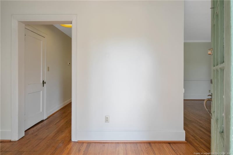 597 Greenland Dr, Fayetteville, NC 28305