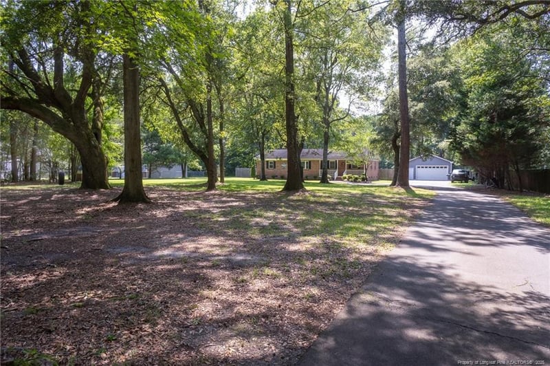 5970 King Hiram Rd, Hope Mills, NC 28348
