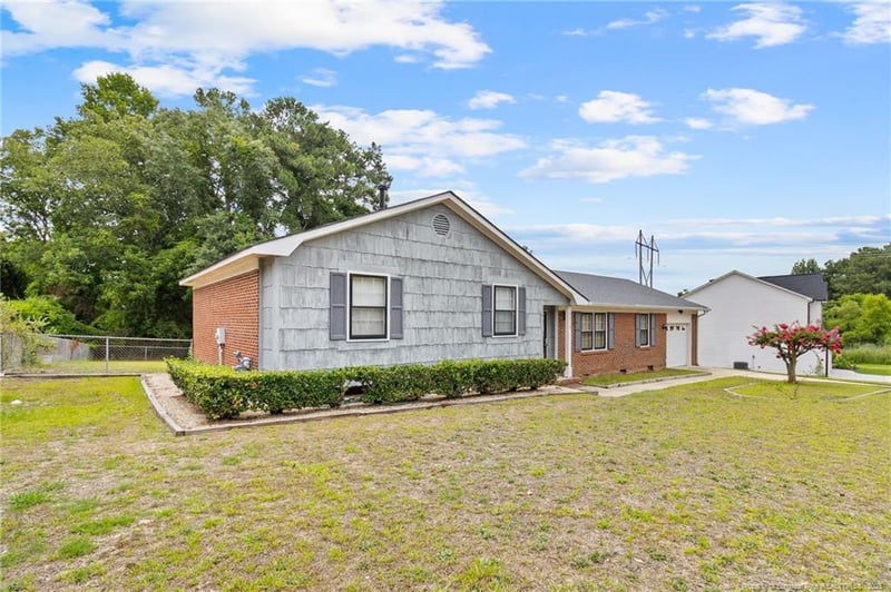5970 Lake Trail Dr, Fayetteville, NC 28304