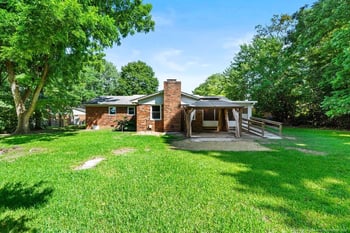 5971 Monterey Ct, Fayetteville, NC 28314