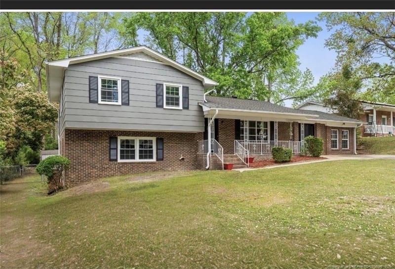 5976 Monterey Ct, Fayetteville, NC 28314