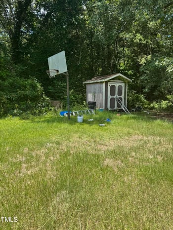 598 Bentonville Rd, Four Oaks, NC 27524