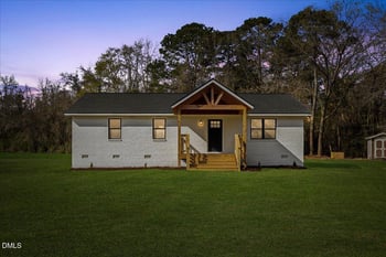 598 Bentonville Rd, Four Oaks, NC 27524