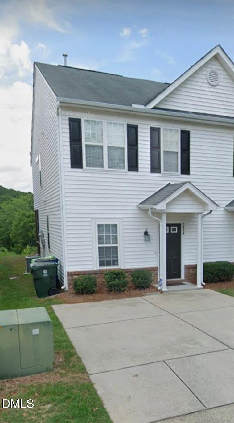 5984 Osprey Cove Dr, Raleigh, NC 27604