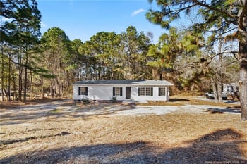 599 Nicole Dr, Sanford, NC 27332