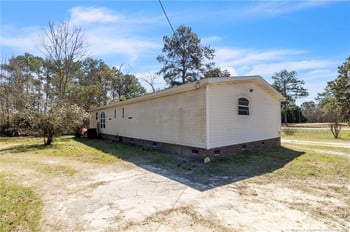 5990 Rockfish Rd, Hope Mills, NC 28348