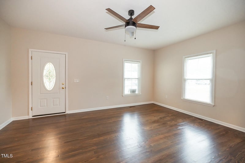 6 1st St, Franklinton, NC 27525