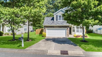 6 Beaver Creek Ln, Durham, NC 27703