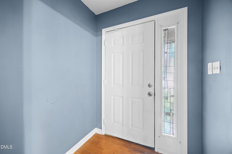 6 Bentwood Pl, Durham, NC 27703