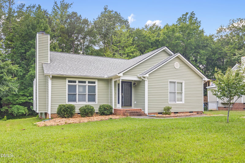 6 Bentwood Pl, Durham, NC 27703