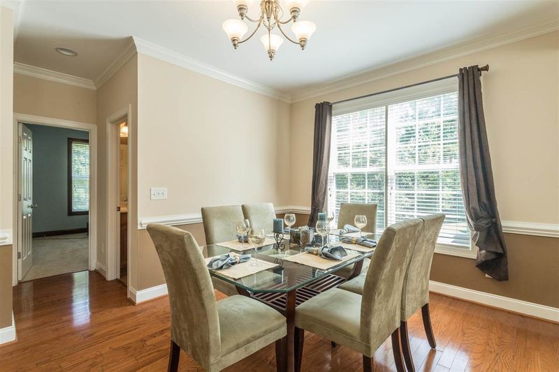 6 Bladenboro Ct, Durham, NC 27713