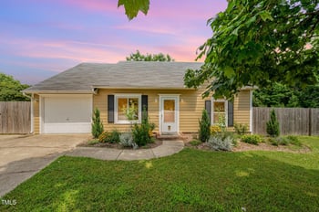 6 Blake Ct, Durham, NC 27712