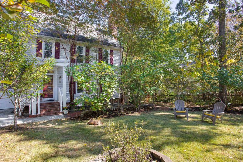 6 Brown Bark Ct, Durham, NC 27712