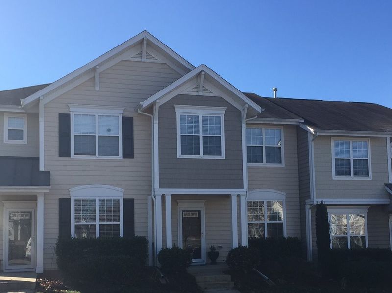 6 Canary Ct, Durham, NC 27713