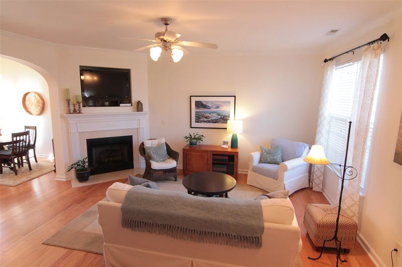 6 Canary Ct, Durham, NC 27713