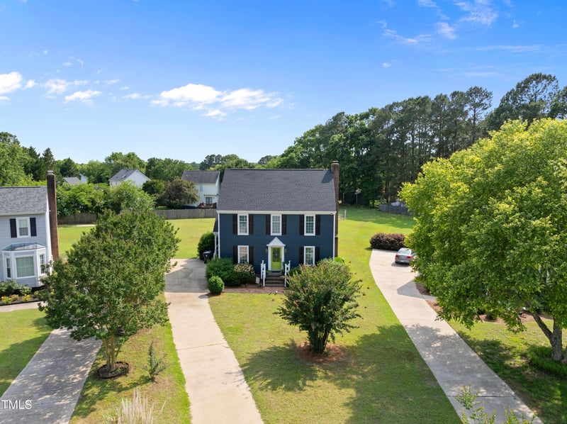 6 Canterbury Ct, Wendell, NC 27591