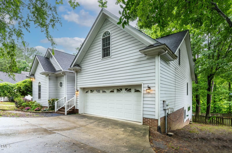 6 Chelan Ct, Durham, NC 27713