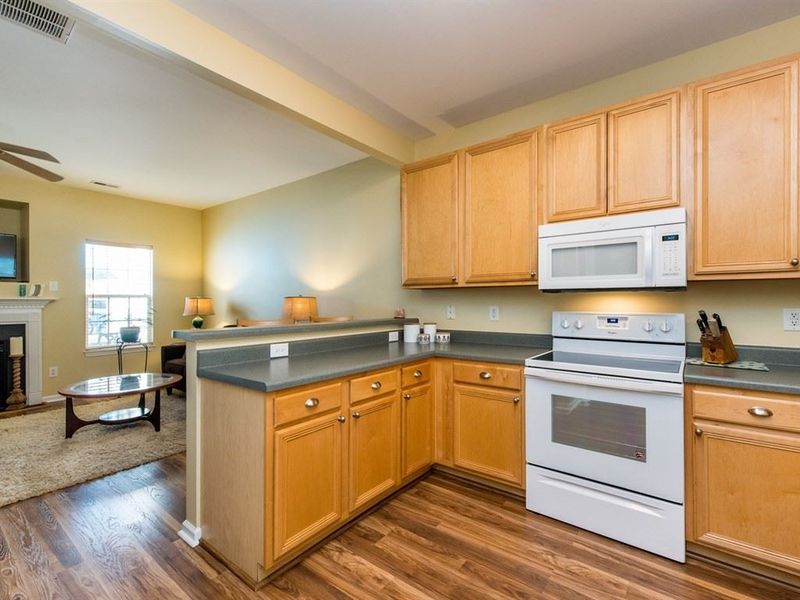 6 Chownings St, Durham, NC 27713