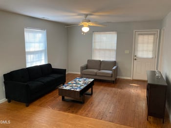 6 Clark Ct, Chapel Hill, NC 27516