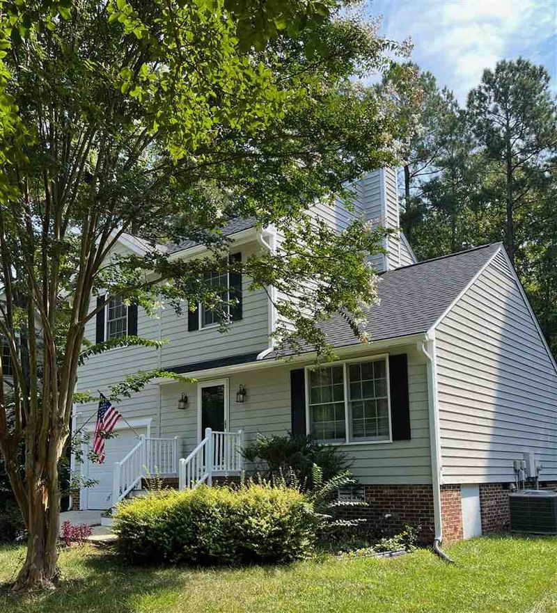 6 Creeks Edge Ct, Durham, NC 27713