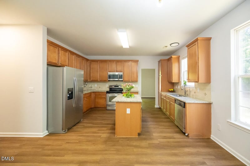 6 Dawson Ct, Durham, NC 27703