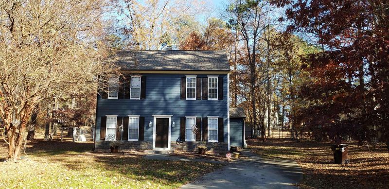 6 Drayton Ct, Durham, NC 27712