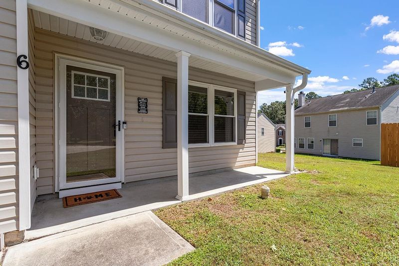 6 Esterbrook Ct, Durham, NC 27703