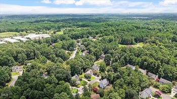 6 Foxlair Ct, Durham, NC 27712
